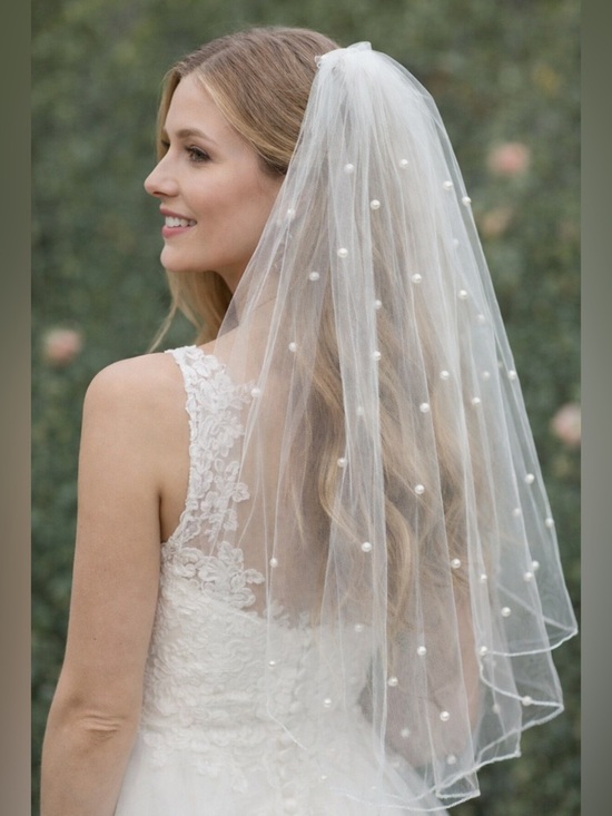 Wedding Other - ☀️Beautiful Veil with Comb Pearl beaded White Tulle Wedding Veil